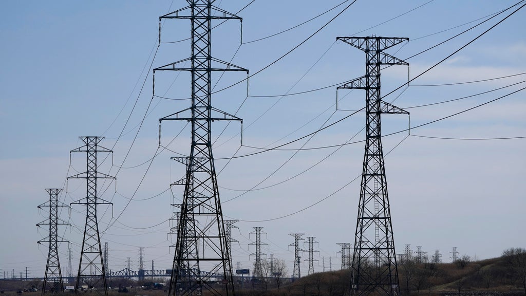 PG&E begins restoring power to Bay Area customers as fire weather conditions improve — CBS Bay Area (KPIX), Walnut Creek Community news