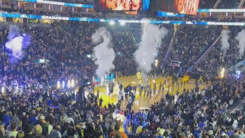 Warriors fans pack Chase Center for home opener with championship hopes — CBS Bay Area (KPIX), Walnut Creek Health news