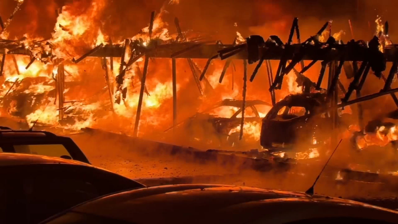 Carport fire destroys cars at San Jose apartment complex as residents describe hearing explosions
— ABC 7 Bay Area, Walnut Creek Schools news