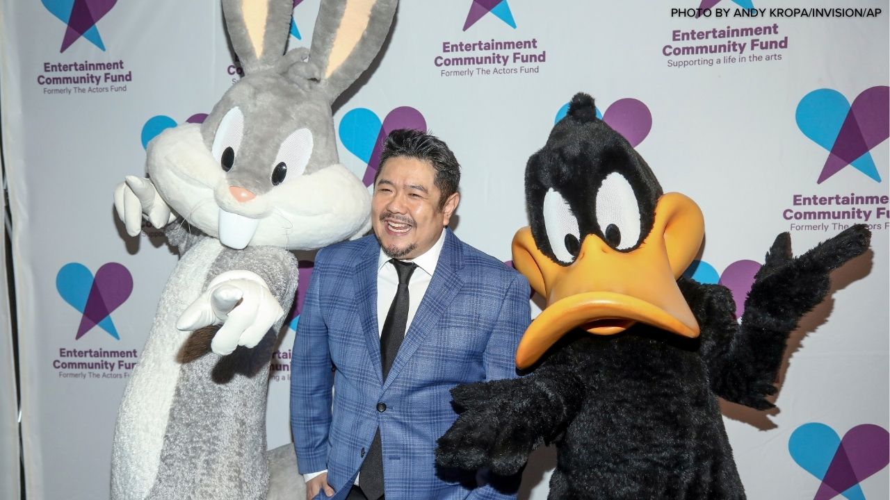 Eric Bauza, who voiced Bugs Bunny, Daffy Duck and dozens of cartoon characters, dies at 46
— ABC 7 Bay Area