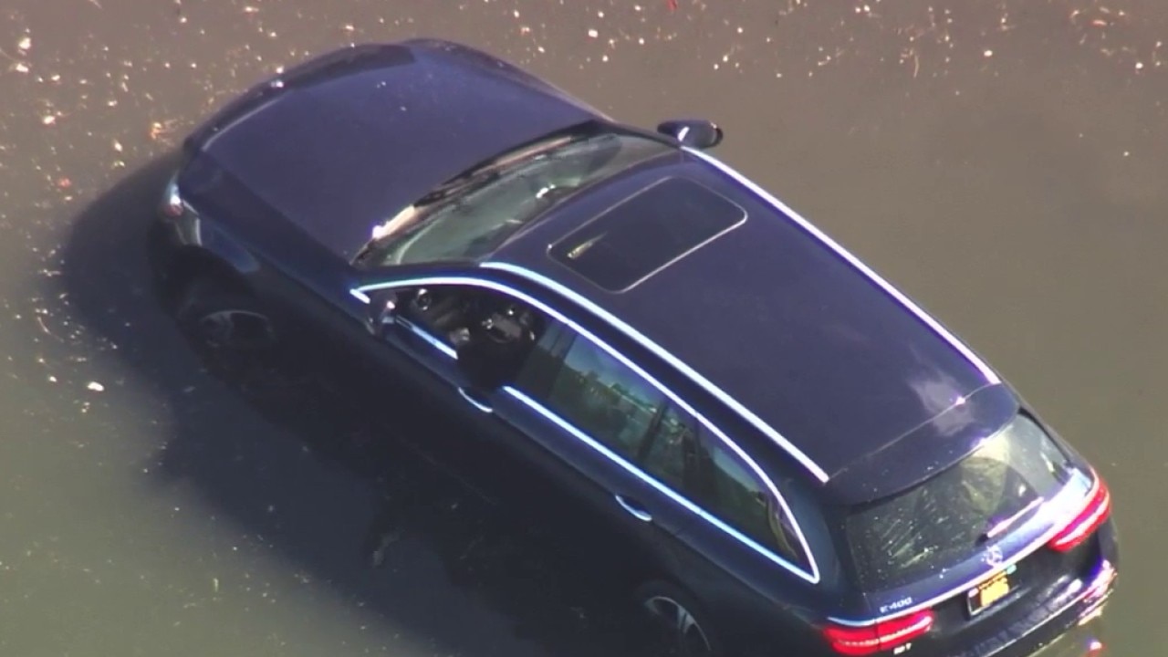 Man stuck in flooded car in Mill Valley | KTVU  — KTVU FOX 2 Bay Area