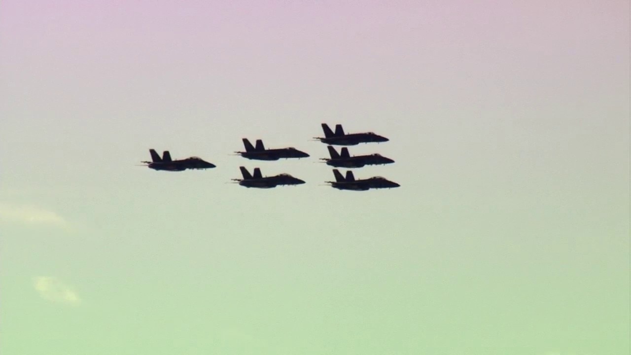 Blue Angels soar over San Francisco Bay despite fog — KTVU FOX 2 Bay Area, Walnut Creek Arts news