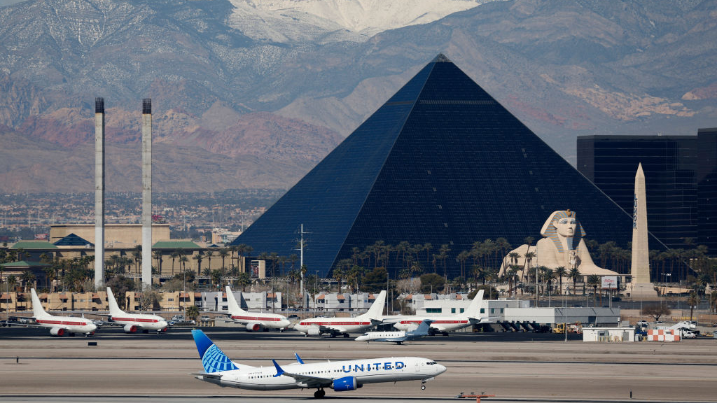 Flight rerouted after passenger threatened to hijack plane — Walnut Creek Community news